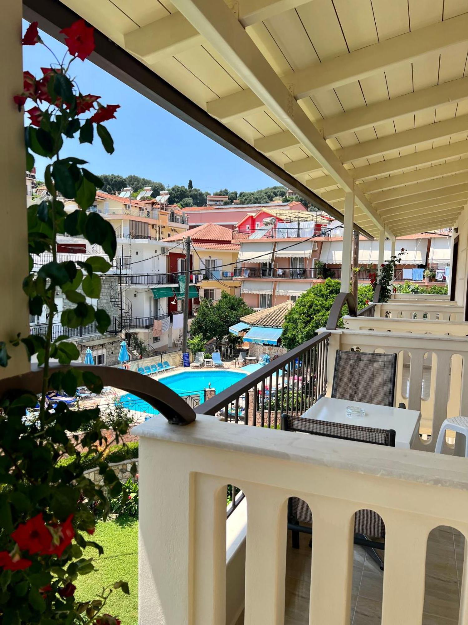 Valentinos House Hotel Parga Ngoại thất bức ảnh